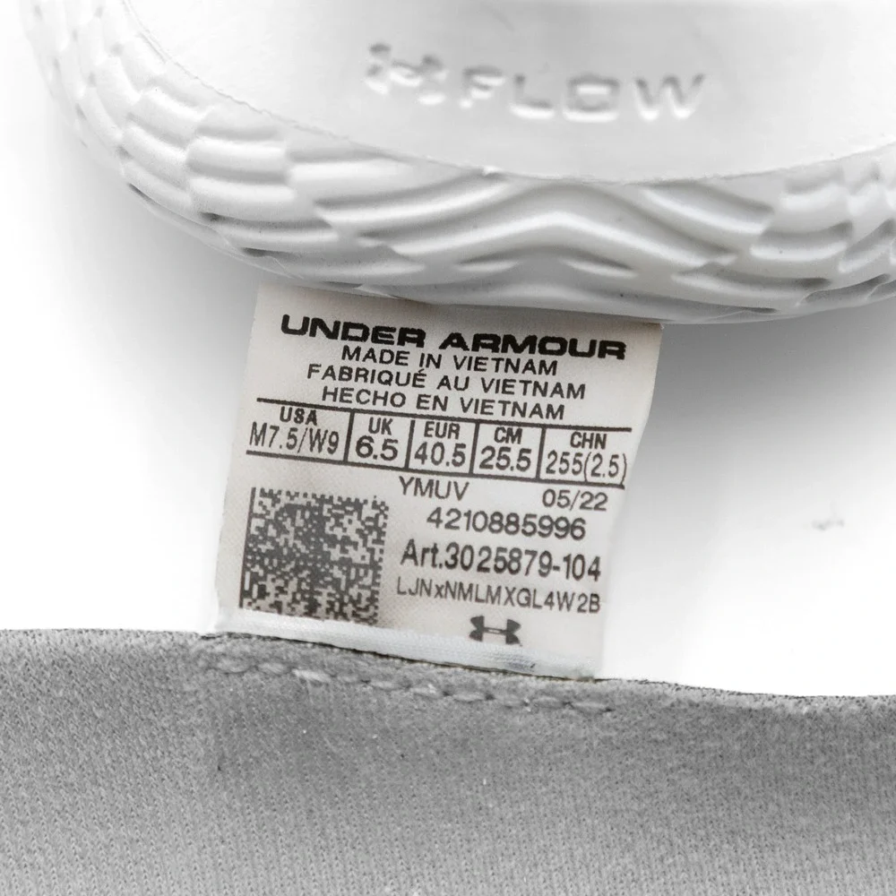 UNDER ARMOUR Men's US 7.5 White Daiquiri Curry Flow Cozy‎ Basketball Sneakers